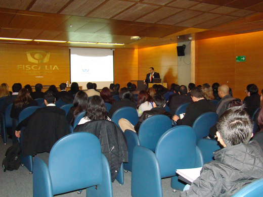 Actividad realizada en Fiscalía con estudiantes de ICEL