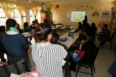 Los profesores y vecinos también estuvieron atentos.