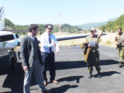 El Fiscal Jefe de Chaitén, Patricio Poblete, sobrevoló el área siniestrada junto a personal de Labocar.