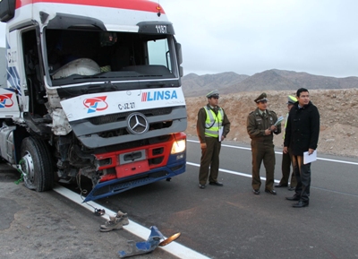 El fiscal Juan Sebastián de la Fuente ordenó diligencias investigativas en el lugar del accidente.