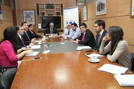 Reunión de esta mañana del Fiscal Nacional Sabas Chahuán y el fiscal electo Jorge Abbott con el equipo de investigadores 