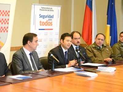 De Izq.a der.: Intendente Jorge Flies; Fiscal Regional Eugenio Campos ; Director Ejecutivo, Alfredo Fonseca; y Prefecto de Carabineros Ramón Lobos.