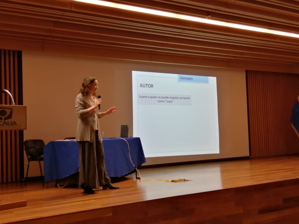 Profesora María Magdalena Ossandón en la jornada de la Fiscalía Nacional