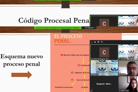 Estudiantes y profesores pudieron efectuar sus consultas vía zoom.