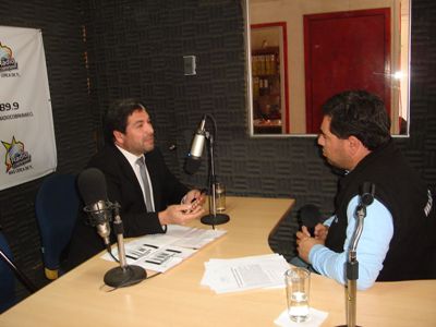 El fiscal de Chañaral, Alvaro Pérez, concurrió a los estudios de Radio Cobremar para entregar antecedentes de esta campaña.