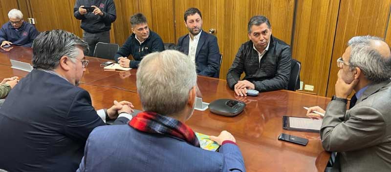 Fiscal Regional junto a parlamentarios y alcaldes de Buin y Paine.