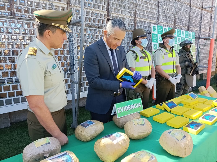 Una tonelada de marihuna y 20 kilos de cocaína fueron incautados en Taltal.