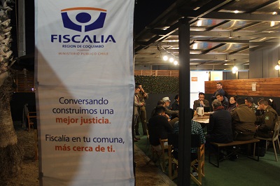 La reunión permitió intercambiar puntos de vista entre vecinos y las instituciones.
