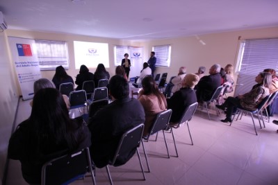 Copiapó: Fiscales ofrecieron educativa charla informativa a personas mayores