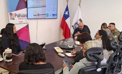 La Fiscalía orientó a los vecinos sobre el proceso de la denuncia.