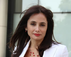 Directora de la Unidad Especializada Anticorrupción, Marta Herrera Seguel